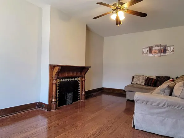 3834 Manayunk Ave, Philadelphia, PA 19128