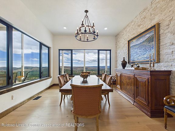 5th image of 121 Moon Dance Rdg