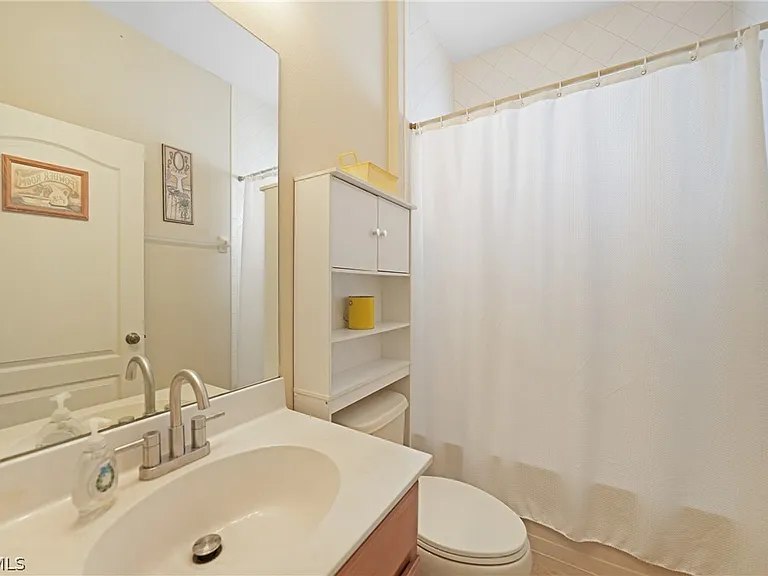 2454 Blackburn Cir — Photo 16