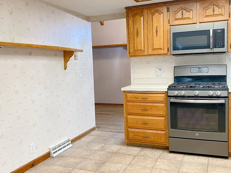2103 Morrie Dr — Photo 11