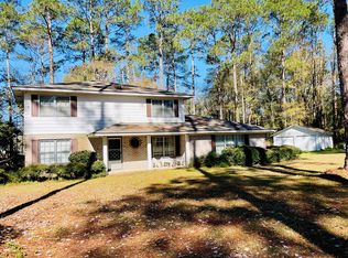 714 Waters St, Glennville, GA 30427