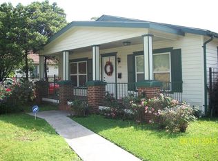 710 Waverly St, Houston, TX 77007