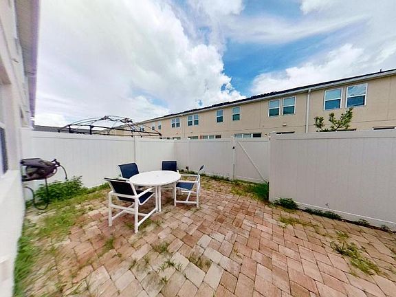 5th image of 5119 Killarney Way