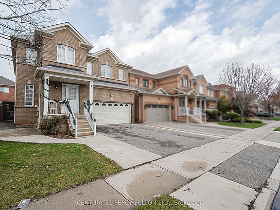 3rd image of 26 Gabrielle Dr