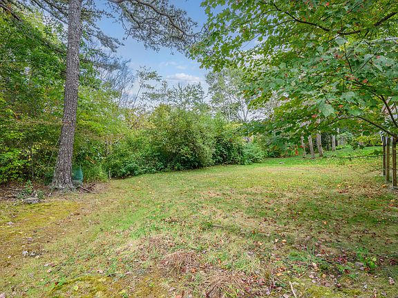 2nd image of 68 Seminole Drive