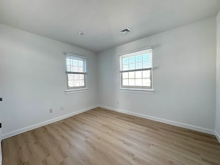 24 Saint Andrews Cir — Photo 10