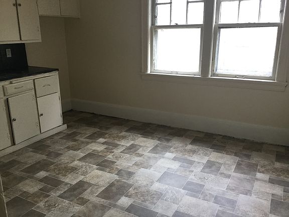 4th image of 2320-26 N 1st St #2324A