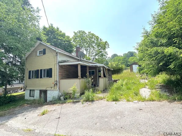 217 Morris St, Northern Cambria, PA 15714