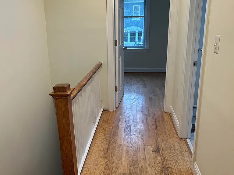 1426 Duncan St NE — Photo 6