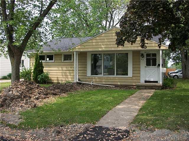 1st image of 62 Conant Dr