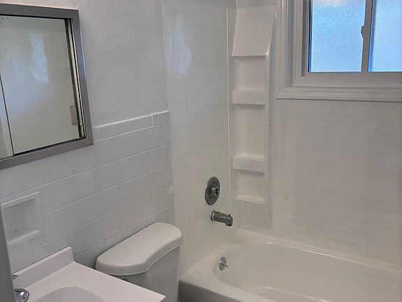 5th image of 4730 Delba Dr