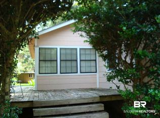 404 E Grand Ave, Fairhope, AL 36532