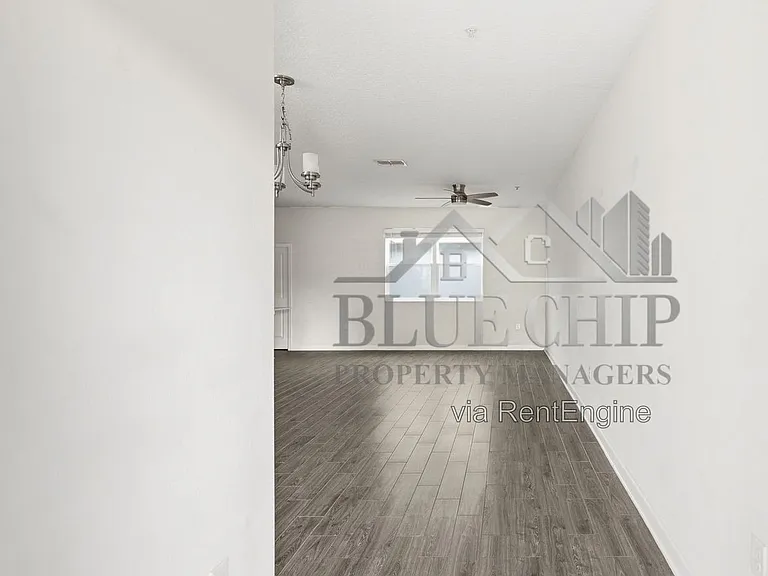 11933 Prologue Ave — Photo 5