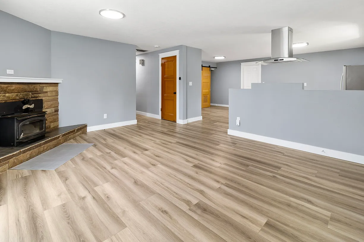 3 bed, 1423 sqft, $2,000 — Photo 4