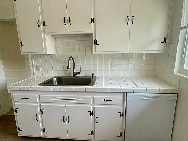 3606 Bickerstaff Rd — Photo 6