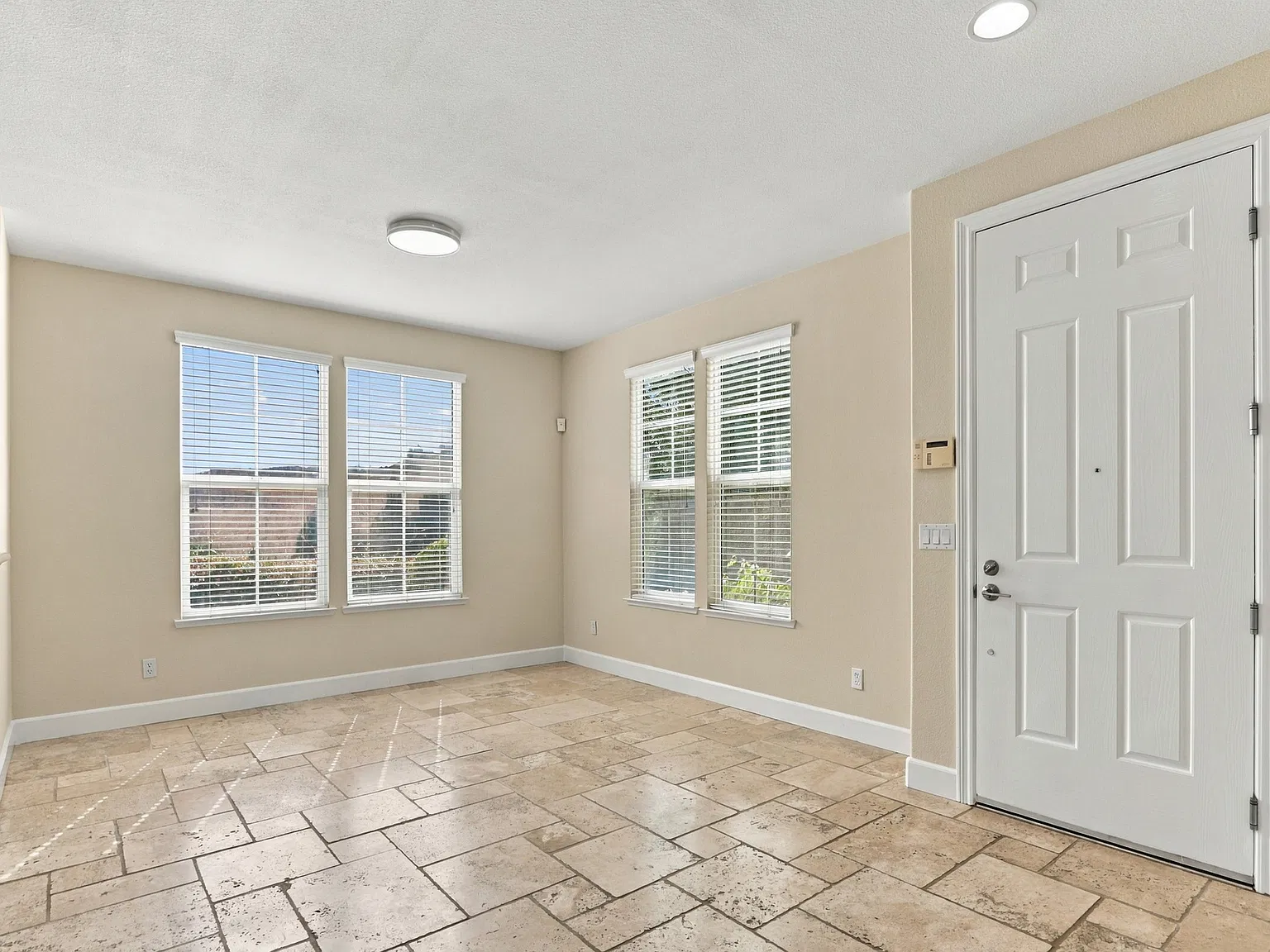297 Ascente Commons — Photo 3