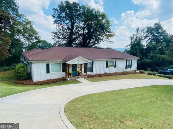 120 Victory Dr, Calhoun, GA 30701