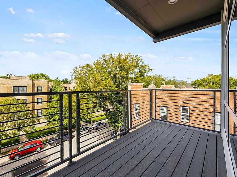 2211 Maple Ave #203 — Photo 31