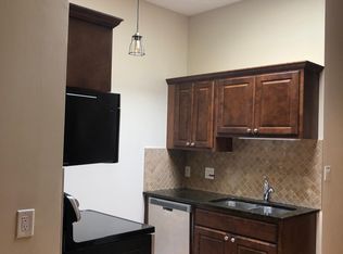126 N 14th St APT 6, Lincoln, NE 68508