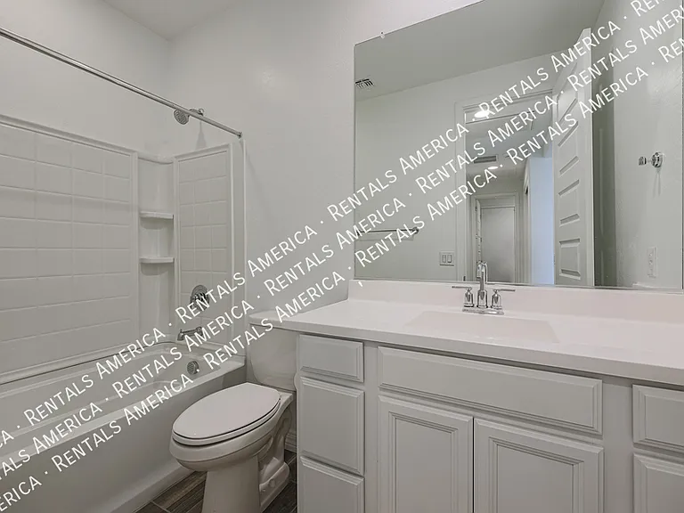 5938 N 90th Dr — Photo 24