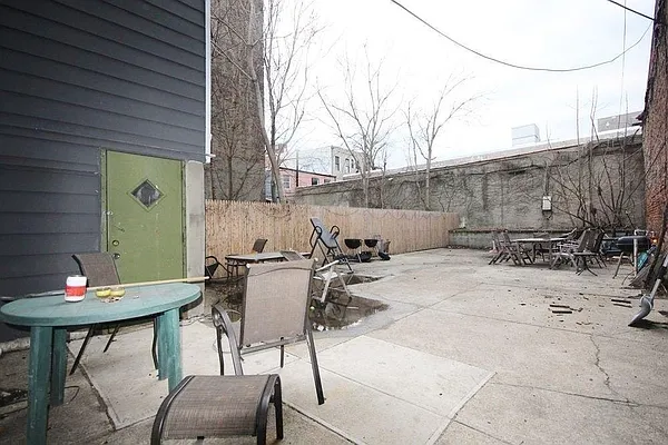 Rented by Bold New York | media 29
