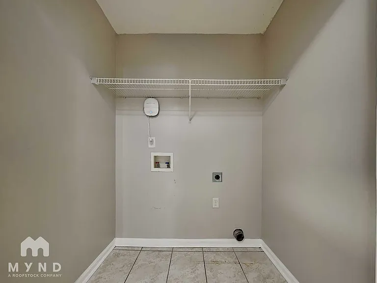 6491 Gina Agha Cir — Photo 18
