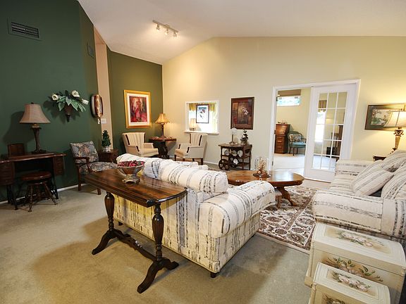 2nd image of 179 Aunt Polly Ct