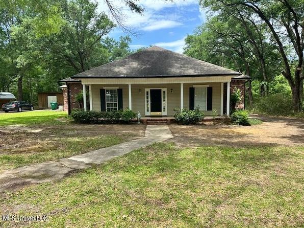 23467 Indian Ridge Rd, Picayune, MS 39466