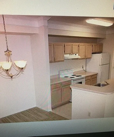 11530 Villa Grand #1111 — Photo 2