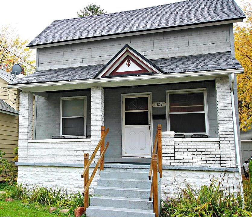 1st image of 1137 Hamilton Ave NW