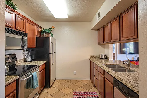 95 E Cortez Dr #202 Photo 1