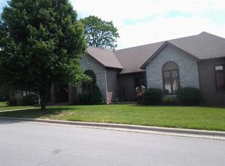 3208 S Arcadia Ave, Springfield, MO 65804