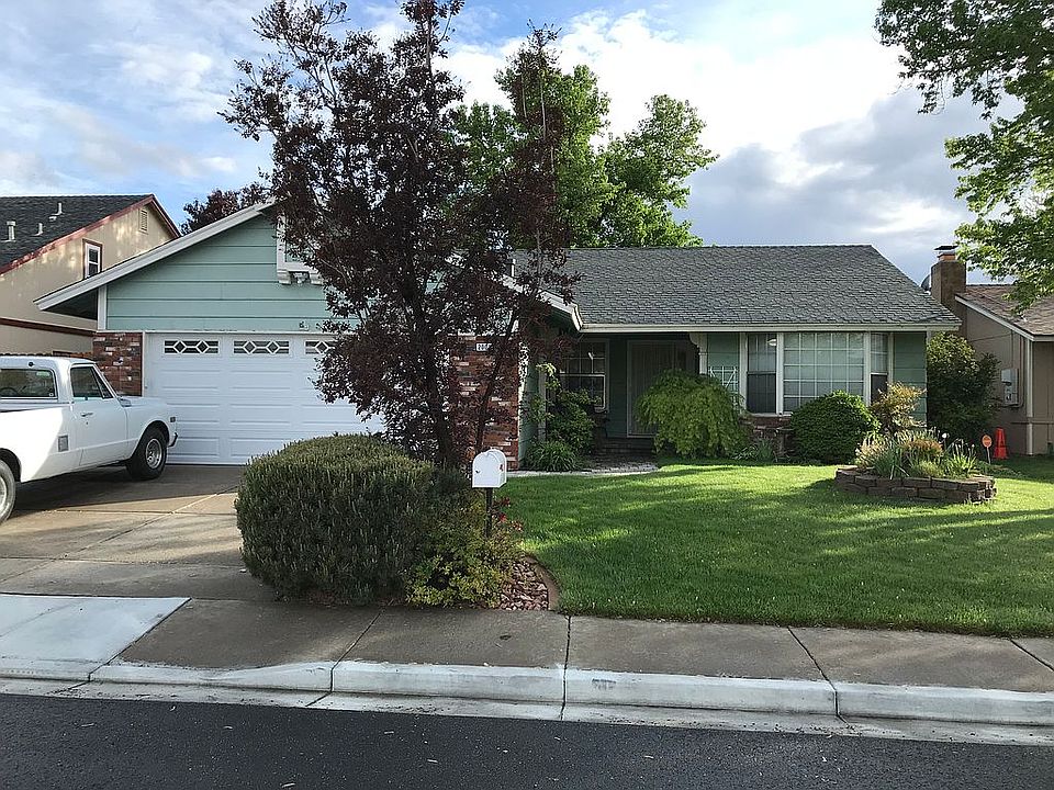 1st image of 2001 Sycamore Glen Dr