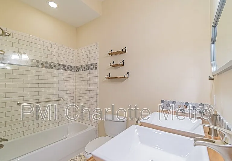 448 New Bern Station Ct — Photo 16