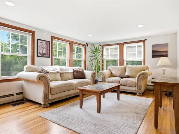 308 Squantum Road, Jaffrey, NH 03452