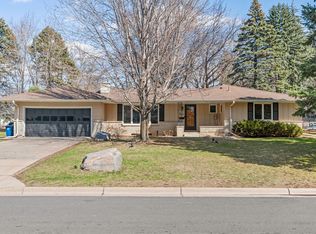 1200 Unity Ave N, Golden Valley, MN 55422