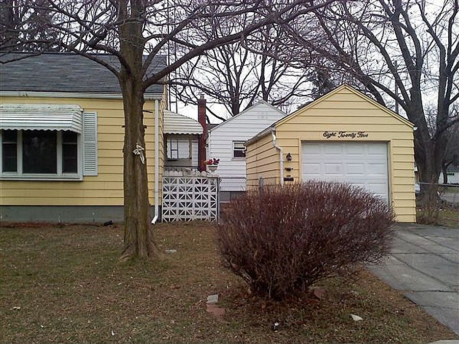 Garage