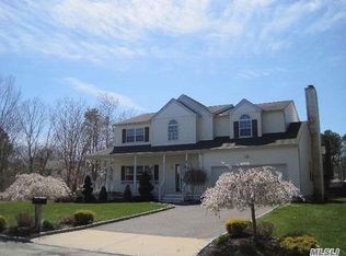 492 Harrison Ave, Miller Place, NY 11764