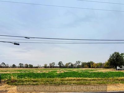 2537 E Seedling Mile Rd, Grand Island, NE, 68801