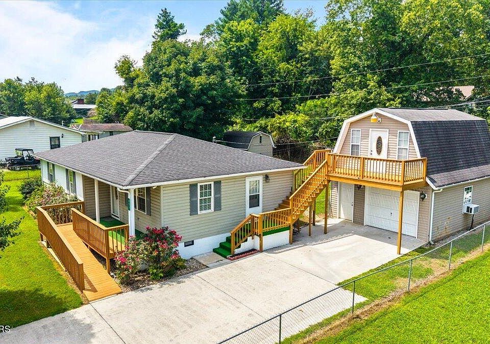 1st image of 227 Higdon Ln