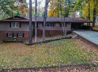 1226 Westmoreland Dr, Lancaster, SC 29720