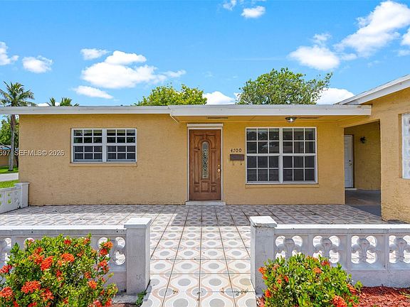 5th image of 4700 NW 41st Pl