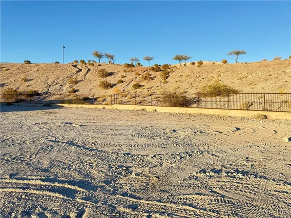 3331 Blacksmith Way, Bullhead City, AZ 86429