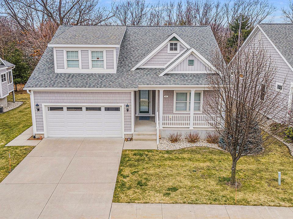 604 Parkview Ave Spring Lake MI Zillow