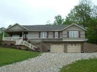 County Road 400 N, Bloomfield, IN 47424