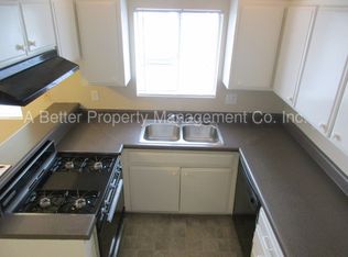 16721 Sims Ln, Huntington Beach, CA 92649