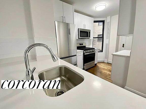 3rd image of 25 W 68th St #2G