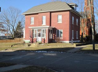 601 5th St, Fort Madison, IA 52627