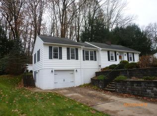 320 Gurney Rd, Franklin, PA 16323