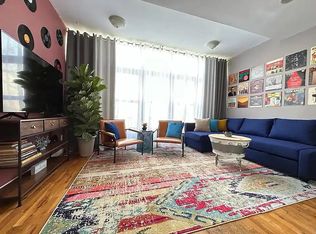 158 Allen St APT 1, New York, NY 10002